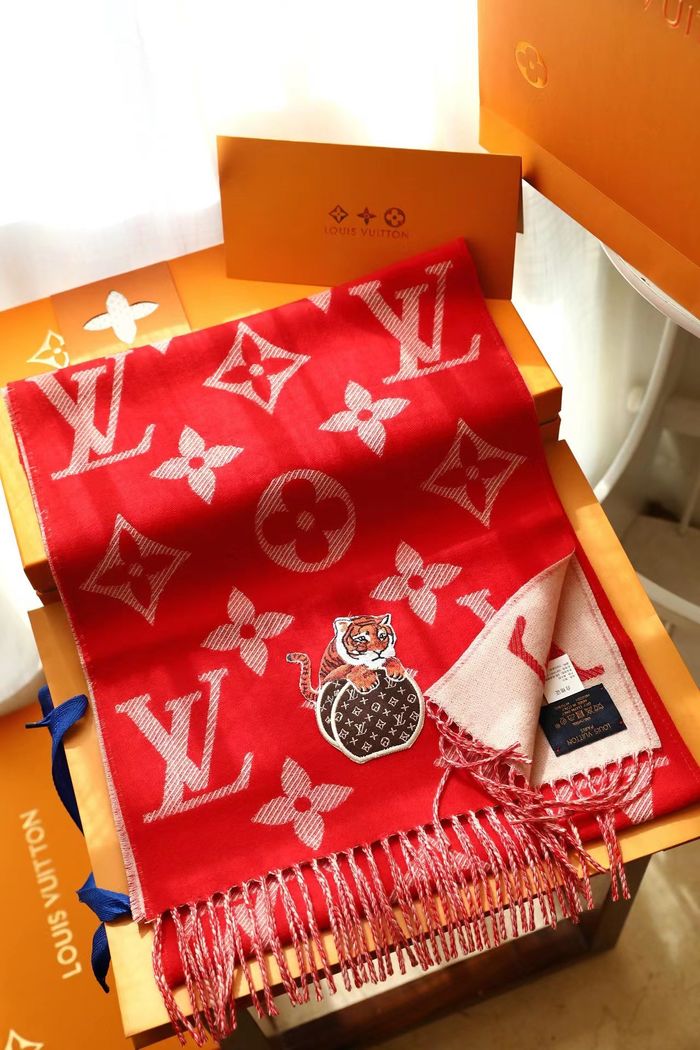 Louis Vuitton Scarf LV00141